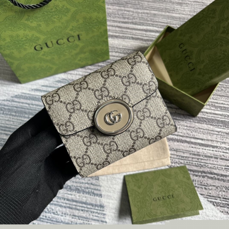 G*u*i wallets & purse
